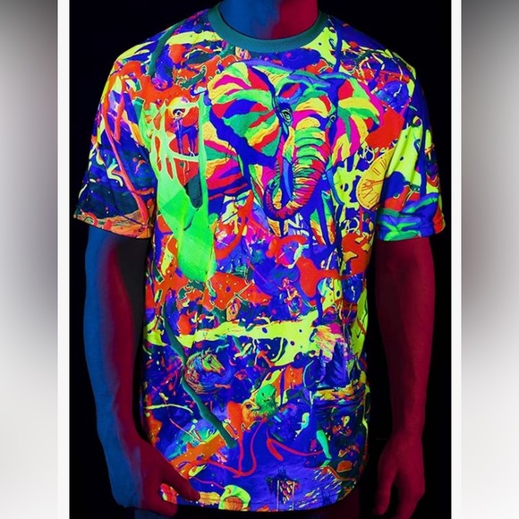 Fluorescent Aofmoka Neon Man’s T Shirt - Picture 7 of 7